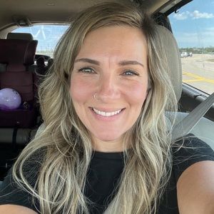 Meet your Posher, Amber